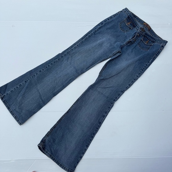 Vintage Y2K L.E.I. Flare Classic Blue Denim Jeans - Picture 14 of 15